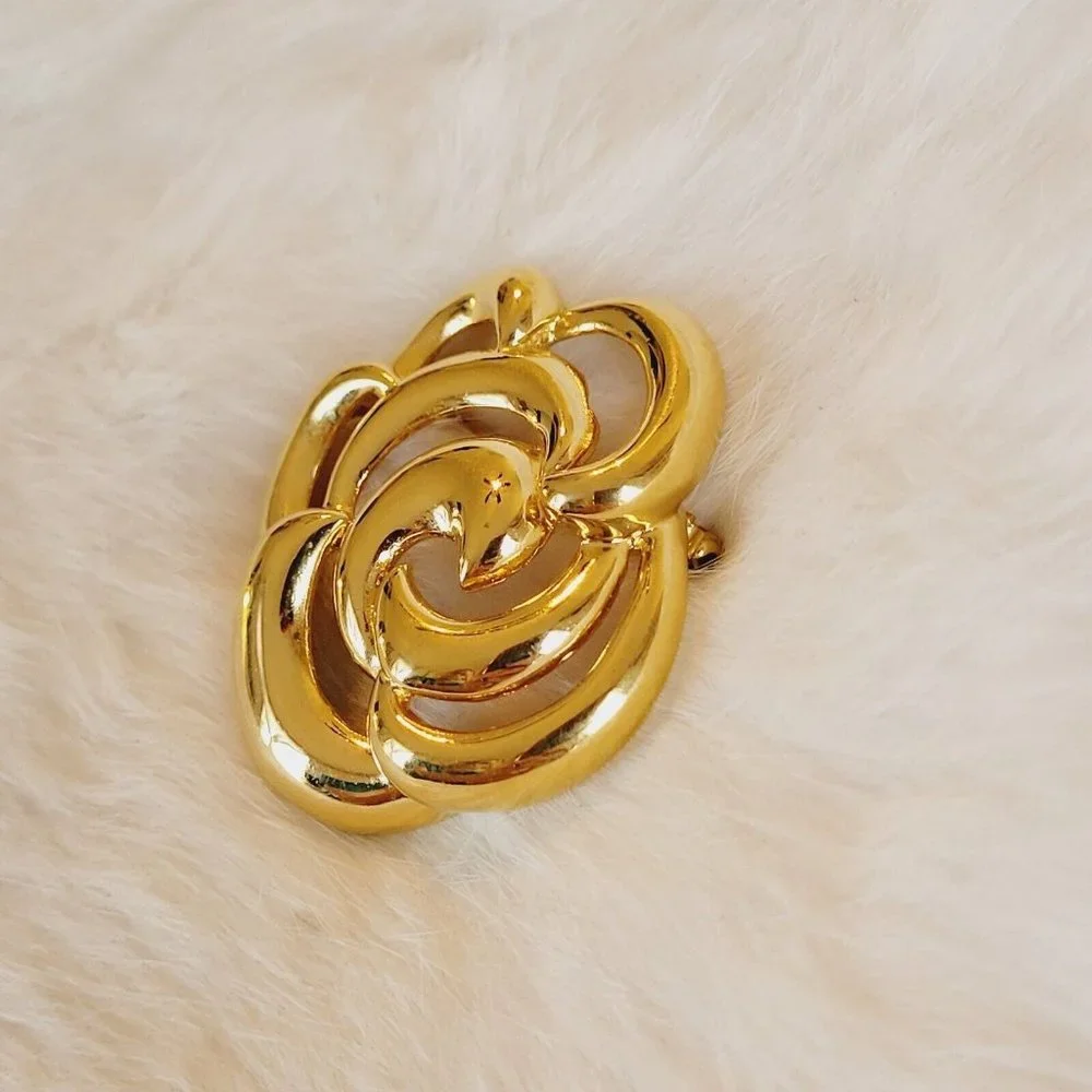 Vintage Napier Floral Brooch Coquette Victorian Boho Signed Pin Gold Tone 10813